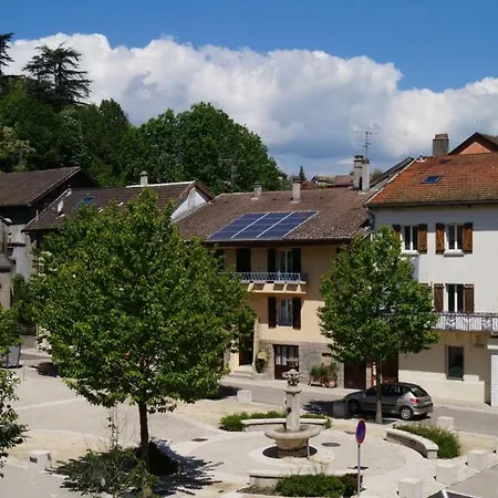 Du Rhone 3*