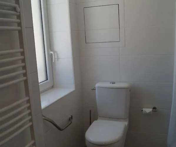 Hotell Du Rhone 3*