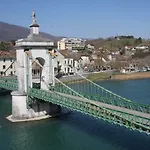 Du Rhone 3* Seyssel