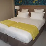 Du Rhone Hotel
