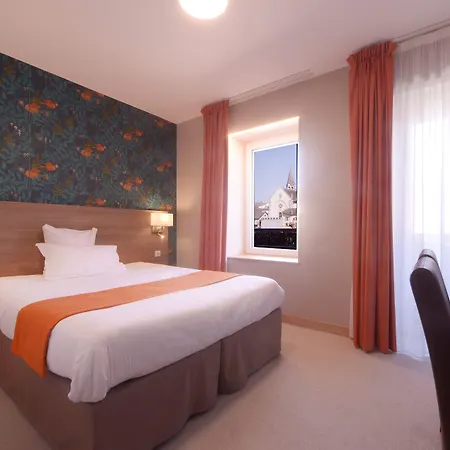 Logis Du Rhone 3*