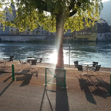 Hotel Du Rhone 3*